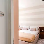 Luxury Napolitano