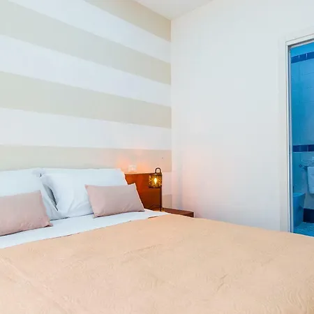 Luxury Napolitano Guest house