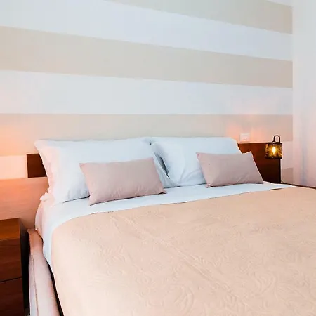 Luxury Napolitano Gasthuis 4*